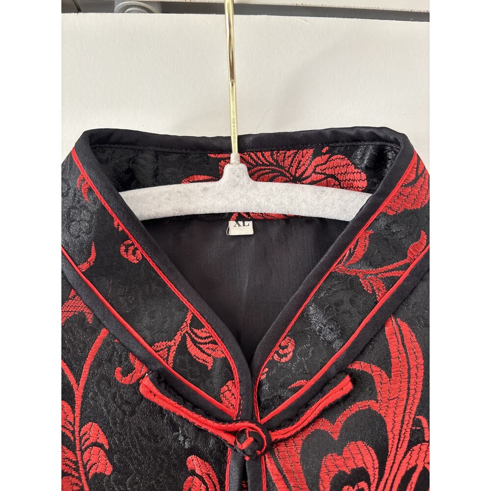 Red and Black Floral Button Down Shirt XL - Picture 5 of 9